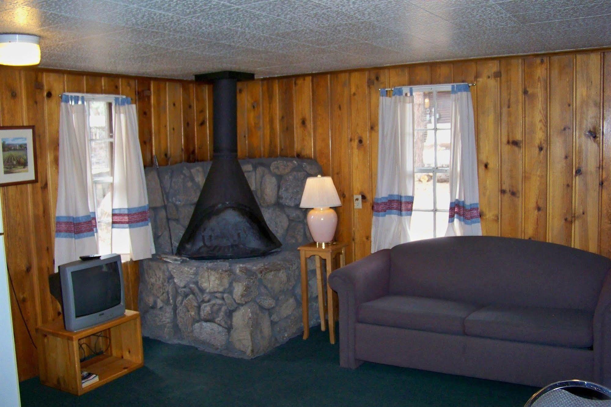Lake Of The Woods Resort Lakeside Eksteriør bilde