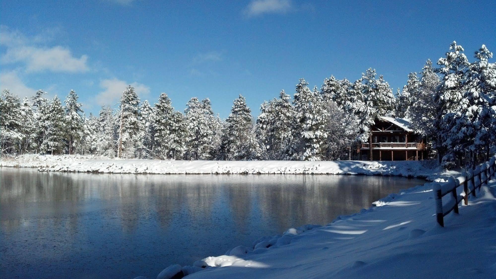Lake Of The Woods Resort Lakeside Eksteriør bilde